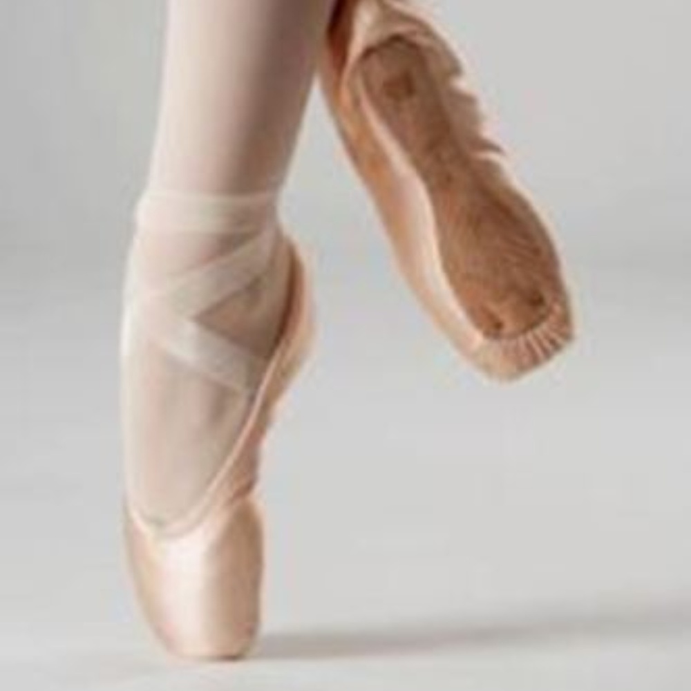 NEW PRIMA SOFT Dance BALLET En L'Aire Toe Shoe